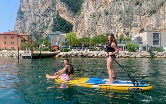 velisti_in_sup_a_campione_del_garda_-_1.jpeg