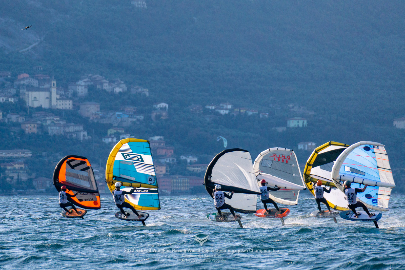 Wingfoil Racing WINGFOIL RACING PIONEERS READY TO COMPETE ON LAKE GARDA - Campione Univela