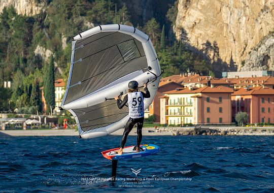 sabfoil_2022_wingfoil_racing_world_cup_open_european_championships_campione_del_garda_ita_tristano_vacondio_-_iwsa_-_dsc.jpg