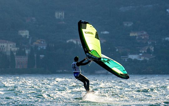 sabfoil_2022_wingfoil_racing_world_cup_open_european_championships_campione_del_garda_ita_tristano_vacondio_-_iwsa_-_dsc-10.jpg