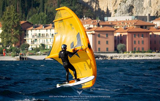 sabfoil_2022_wingfoil_racing_world_cup_open_european_championships_campione_del_garda_ita_tristano_vacondio_-_iwsa_-_dsc-6.jpg