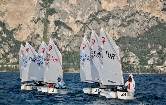 optimist_team_race_europeans_2026_day_4_-_optimist_team_race_europeans_2026_-_6_2.jpg